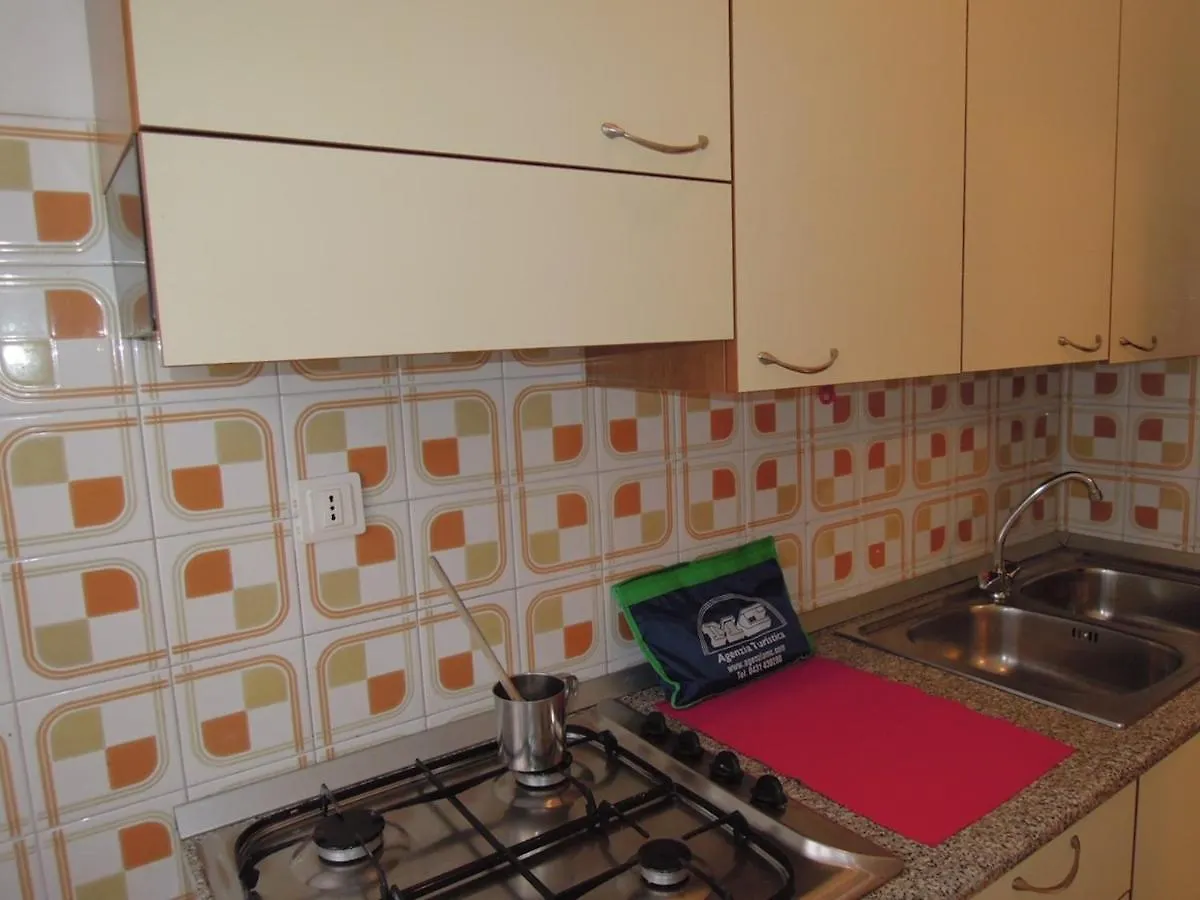 Villa With Garden 250 Meters From The Beach 比比翁 0*,