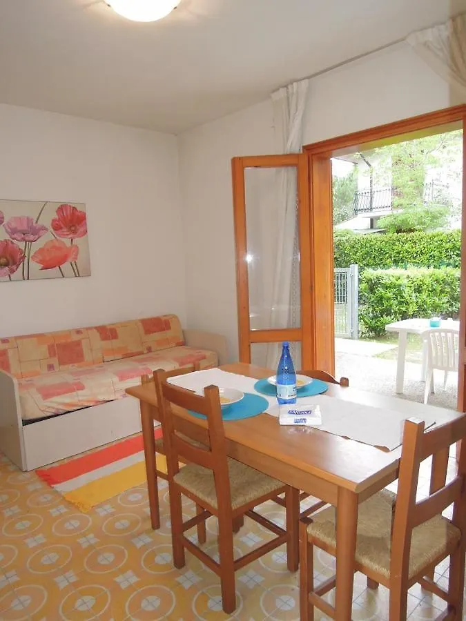 Villa With Garden 250 Meters From The Beach 比比翁 0*,  意大利