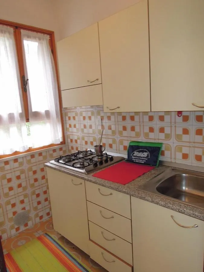 Villa With Garden 250 Meters From The Beach 比比翁 意大利